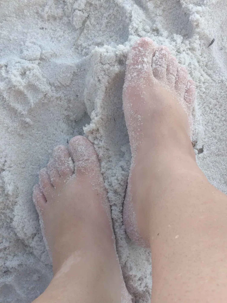 FeetFans's avatar