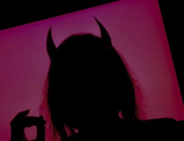 peaches profile banner