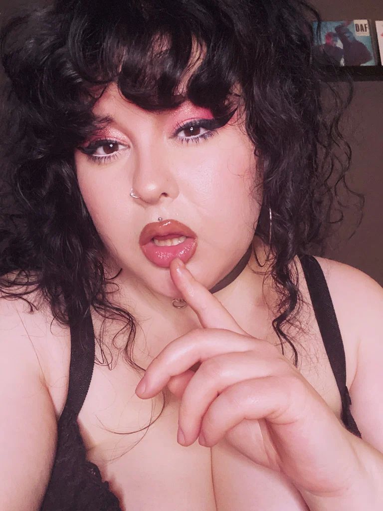 ♡ Adina Anger ♡'s avatar