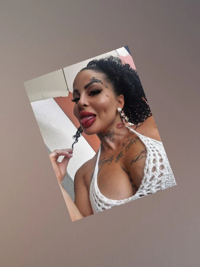 Aryanna🍒lusty profile banner