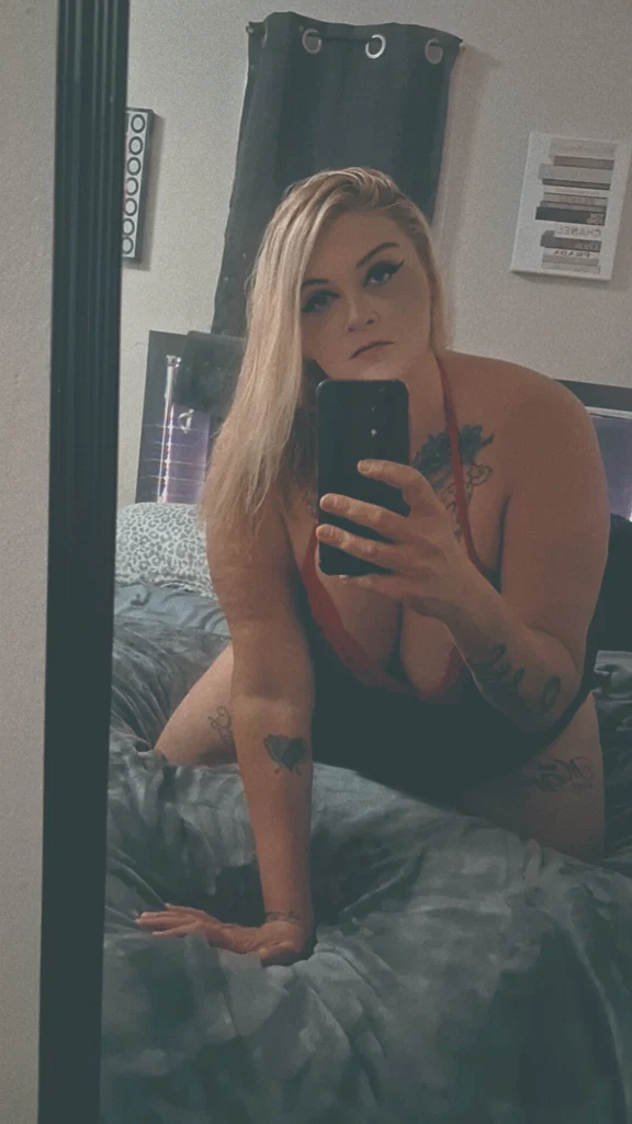 Ashleigh_Madyson's avatar
