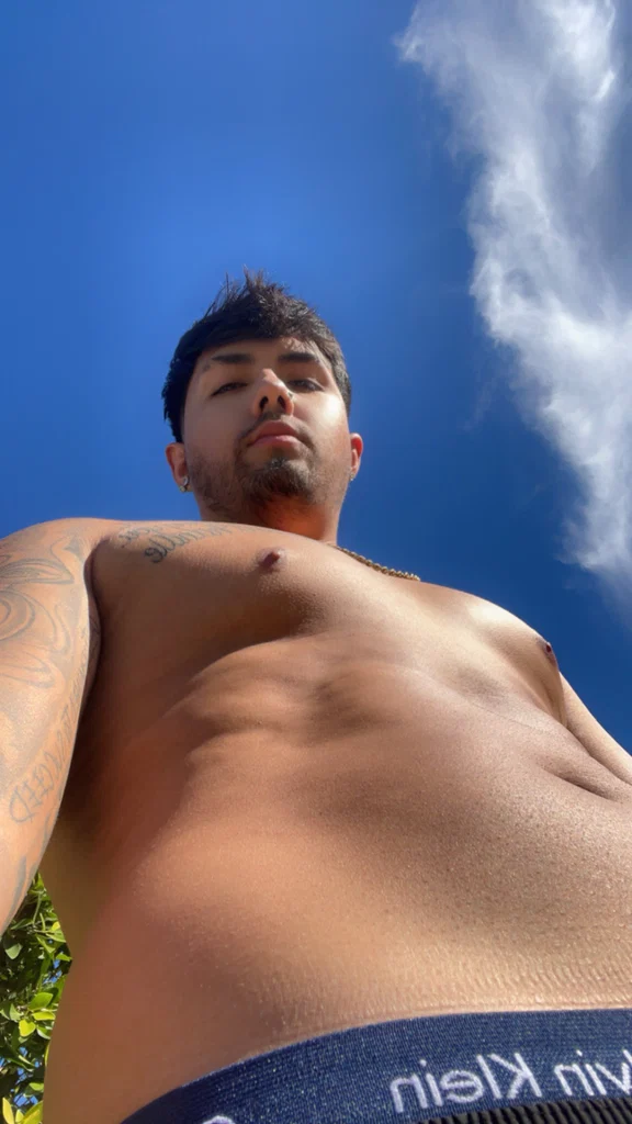Papi Hugo's avatar