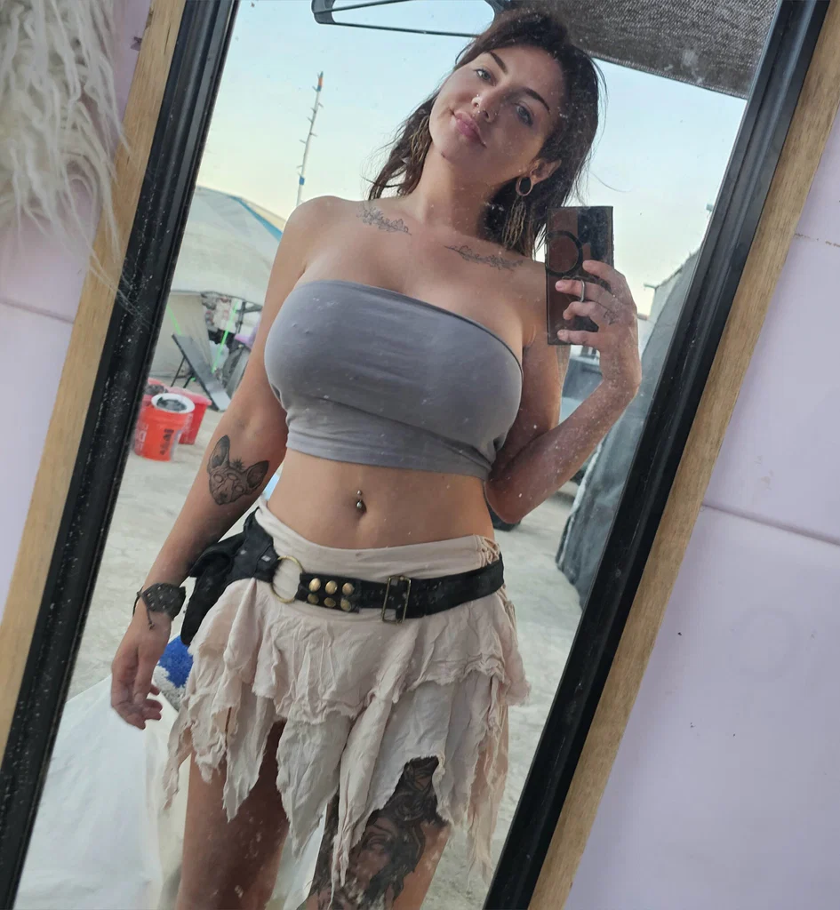 Green Eyed Alice