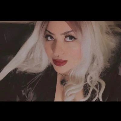 𝓚𝓲𝓽𝓪𝓷𝓪  🖤's avatar