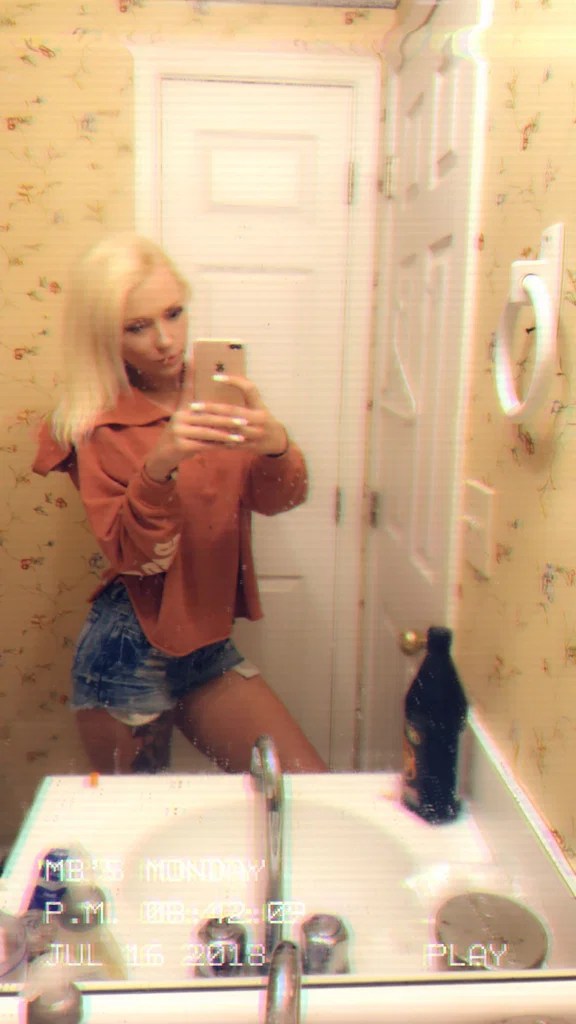 MaryBeth's avatar