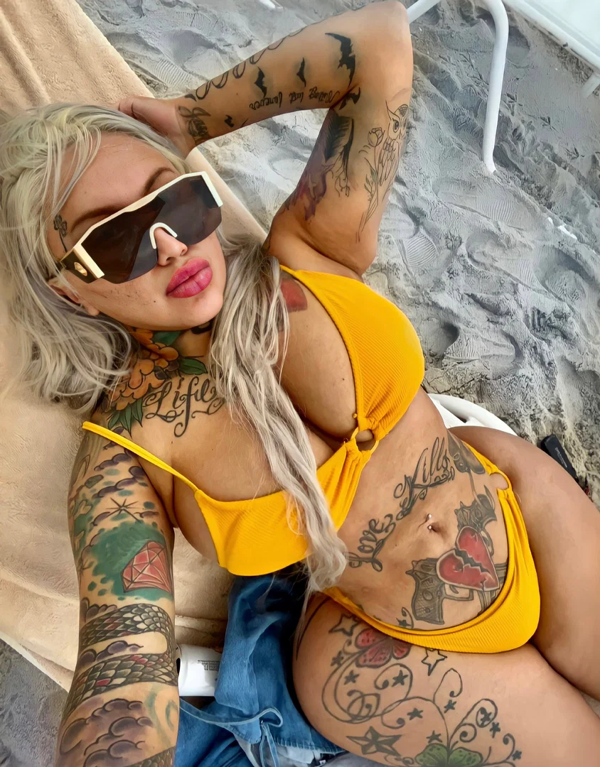 Blondydallas profile banner
