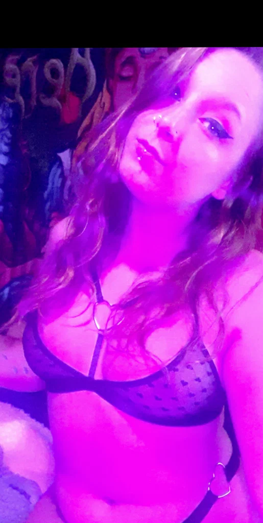 Your Favorite Naughty Goddess ❤️‍🔥✨️😘's avatar