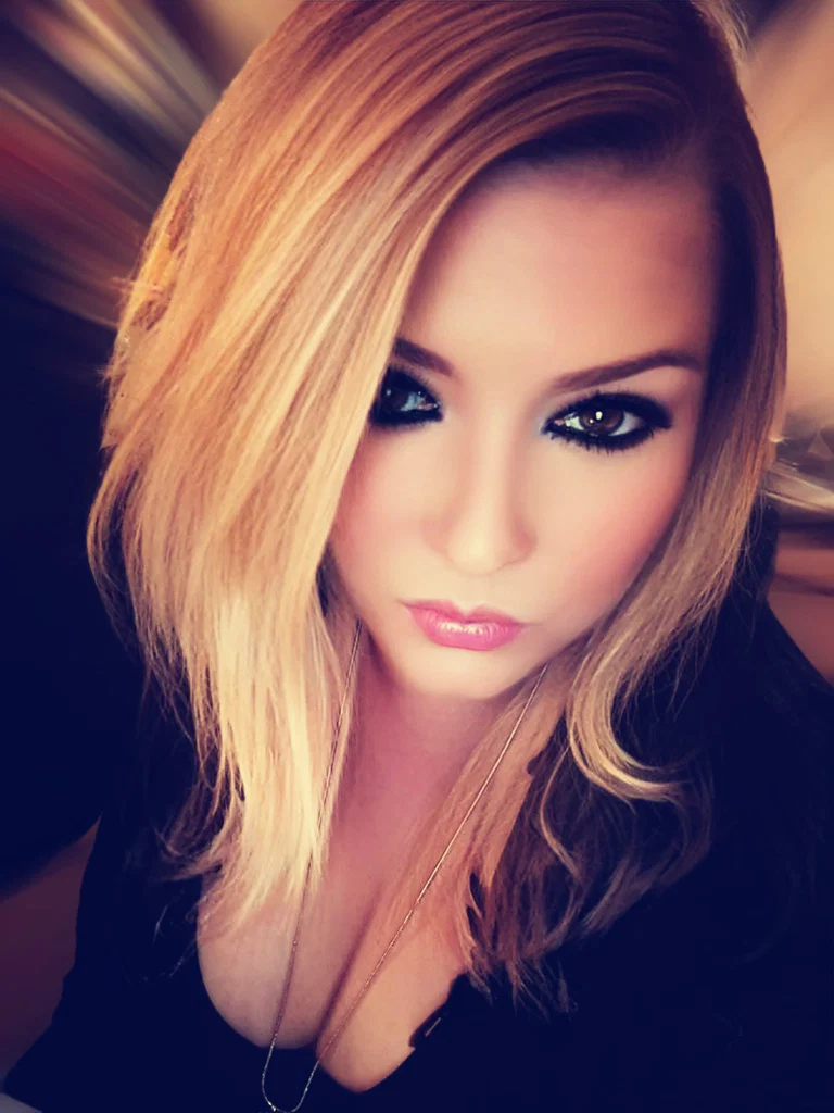 Mercedes💋's avatar