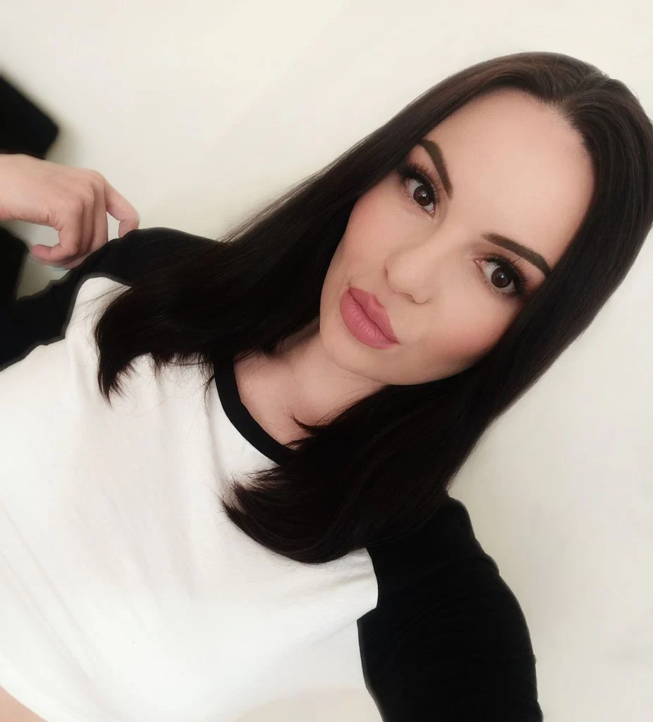 🧁Holy Polly🧁's avatar