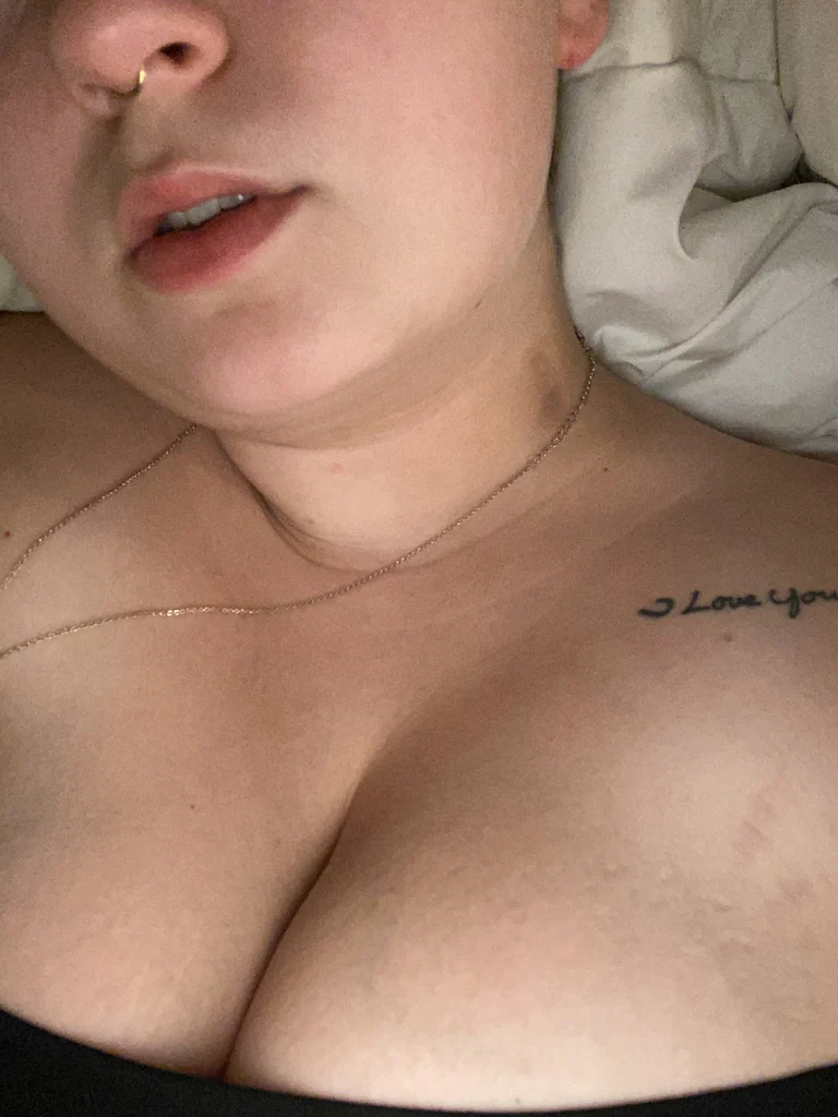 Ellie louise 🖤's avatar