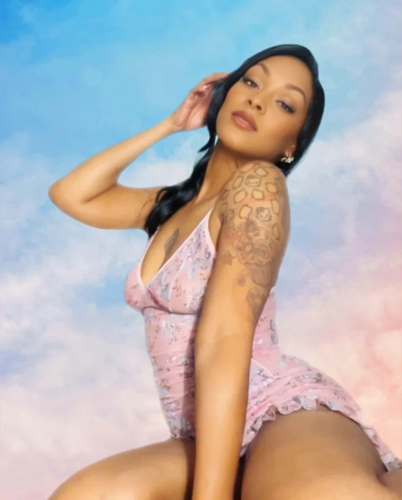 Laya Rose's avatar