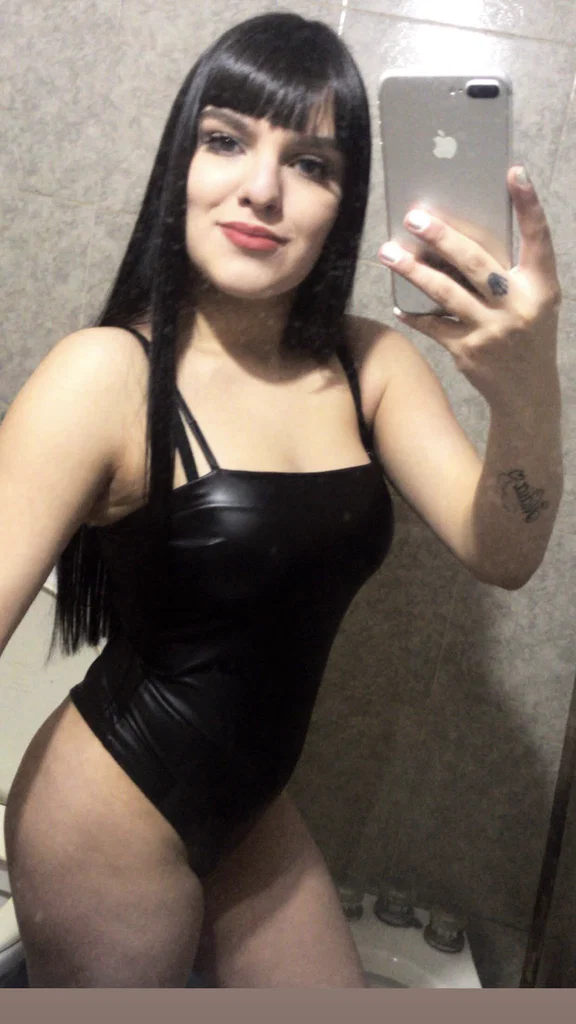 Scarlet's avatar
