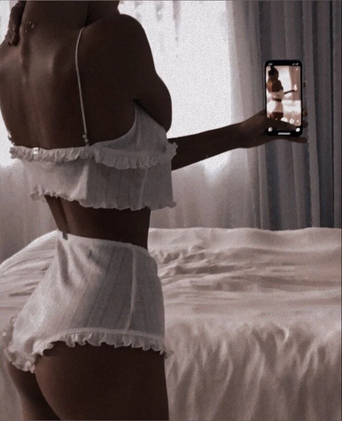 Mila Rose's avatar