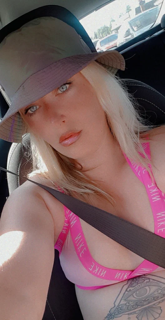 Nina 🍒 Kitana 🥷's avatar