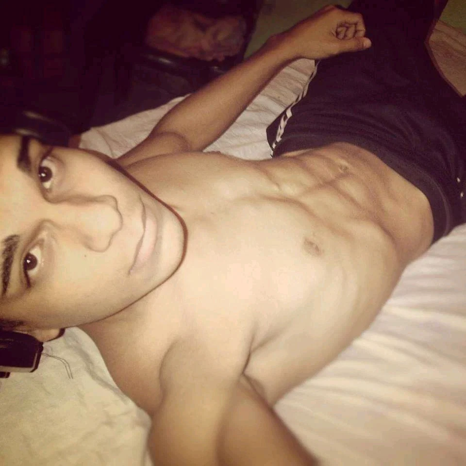 Adrián Ballestero profile banner