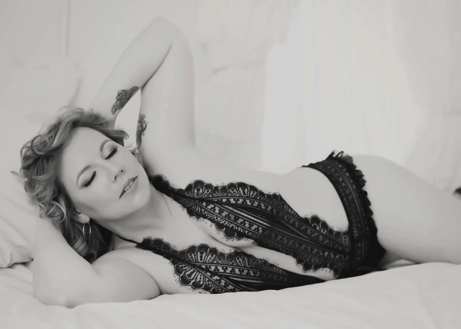 Naughty Nakita profile banner