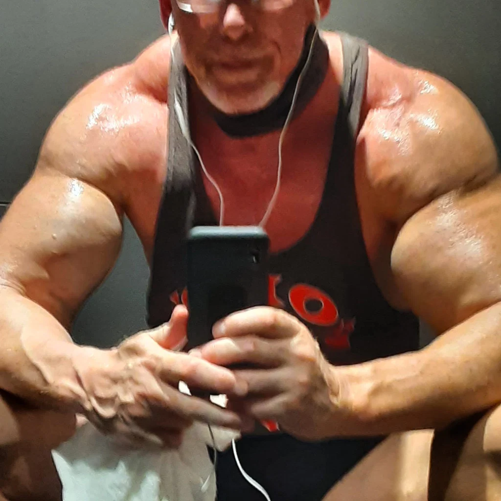 Mastersbodybuilder's avatar