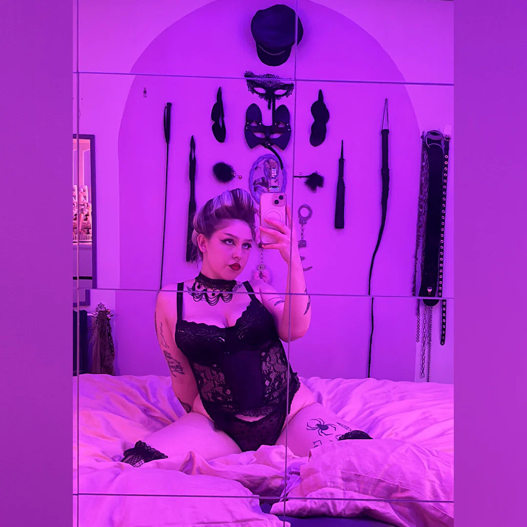 ❄️Icethot1❄️❣️behind the scenes ❣️ profile banner