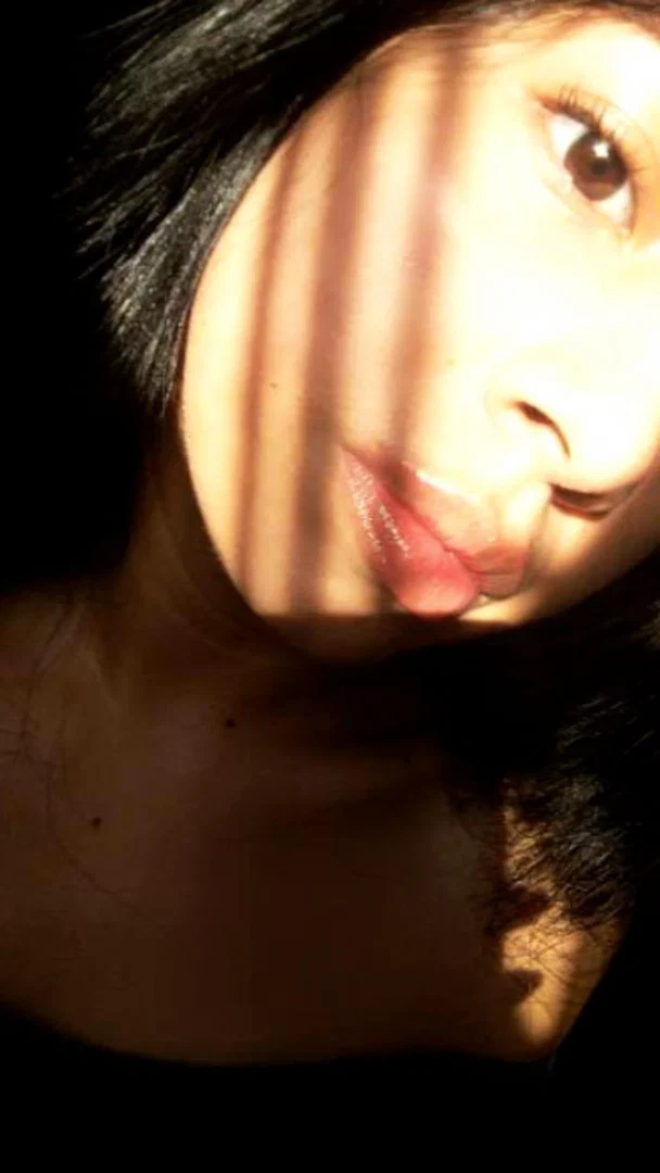 Iliana Dennisse profile banner
