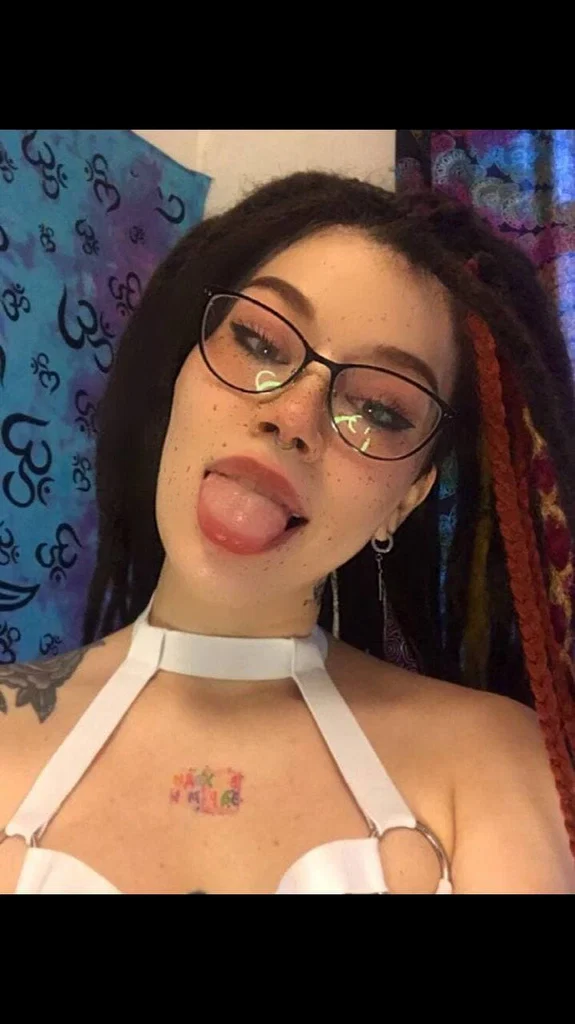 Your Slиttу Secretary Margo's avatar