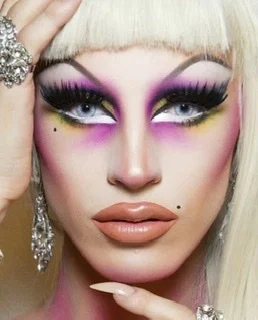 Vanessa Roma profile banner