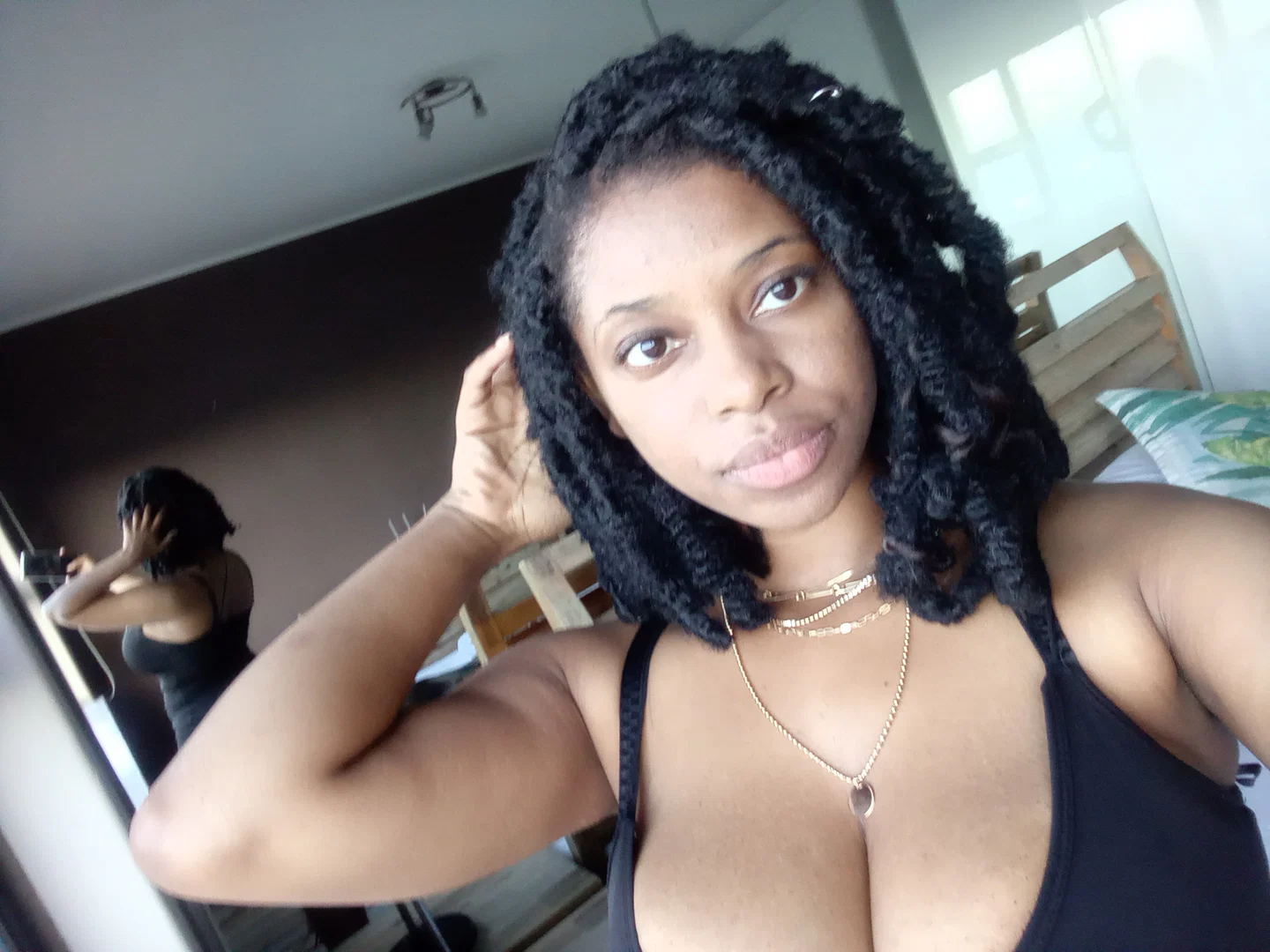 Mbalenhle profile banner