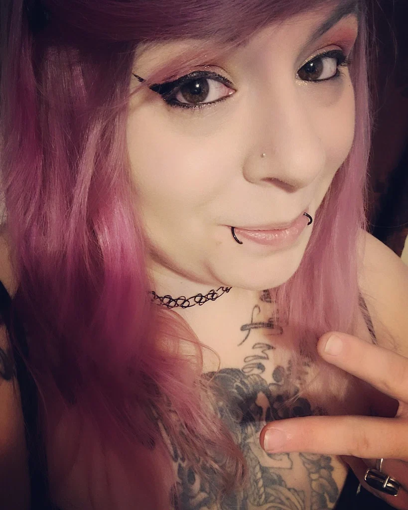 Violet_Morningstar