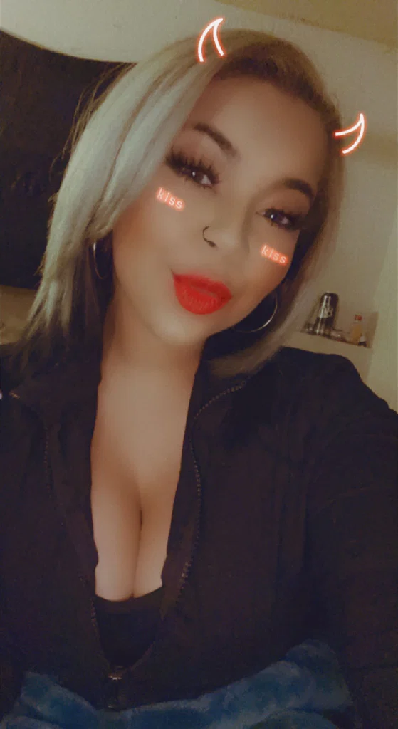 Lola Bunny 🐰 💋's avatar
