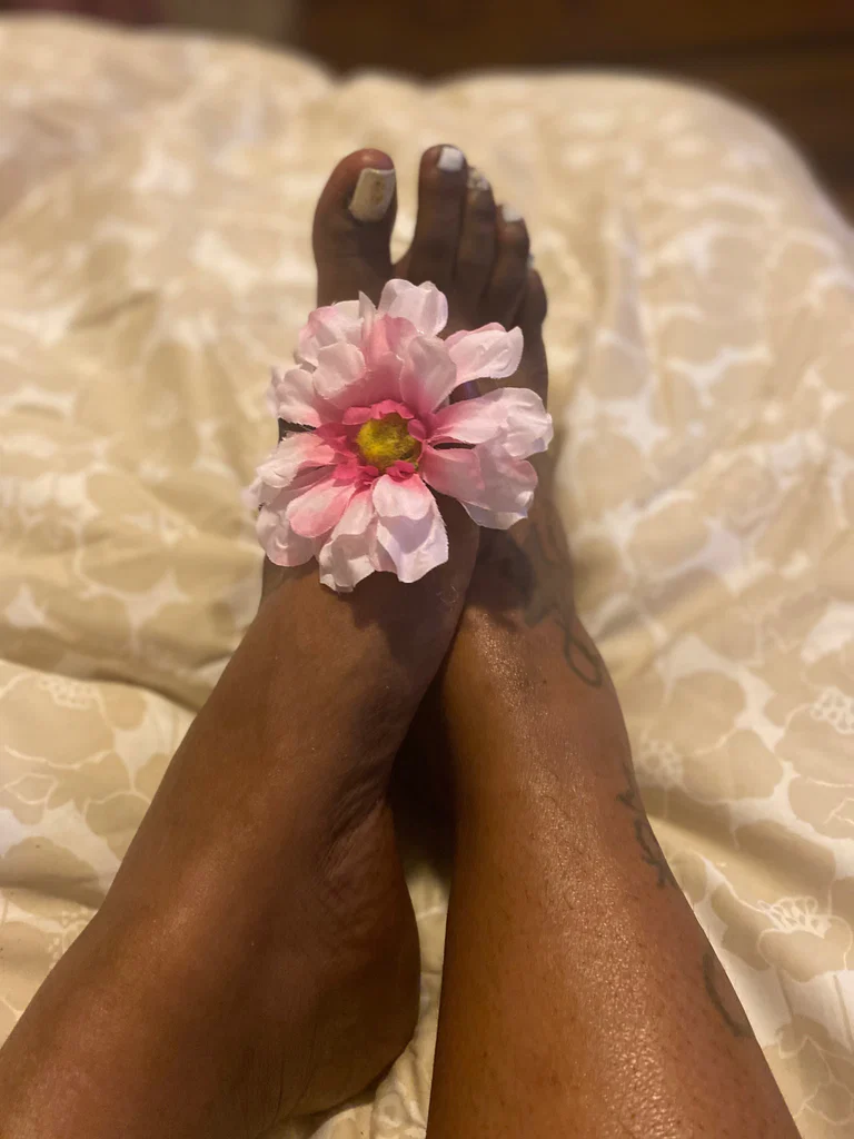Sweetfeet's avatar
