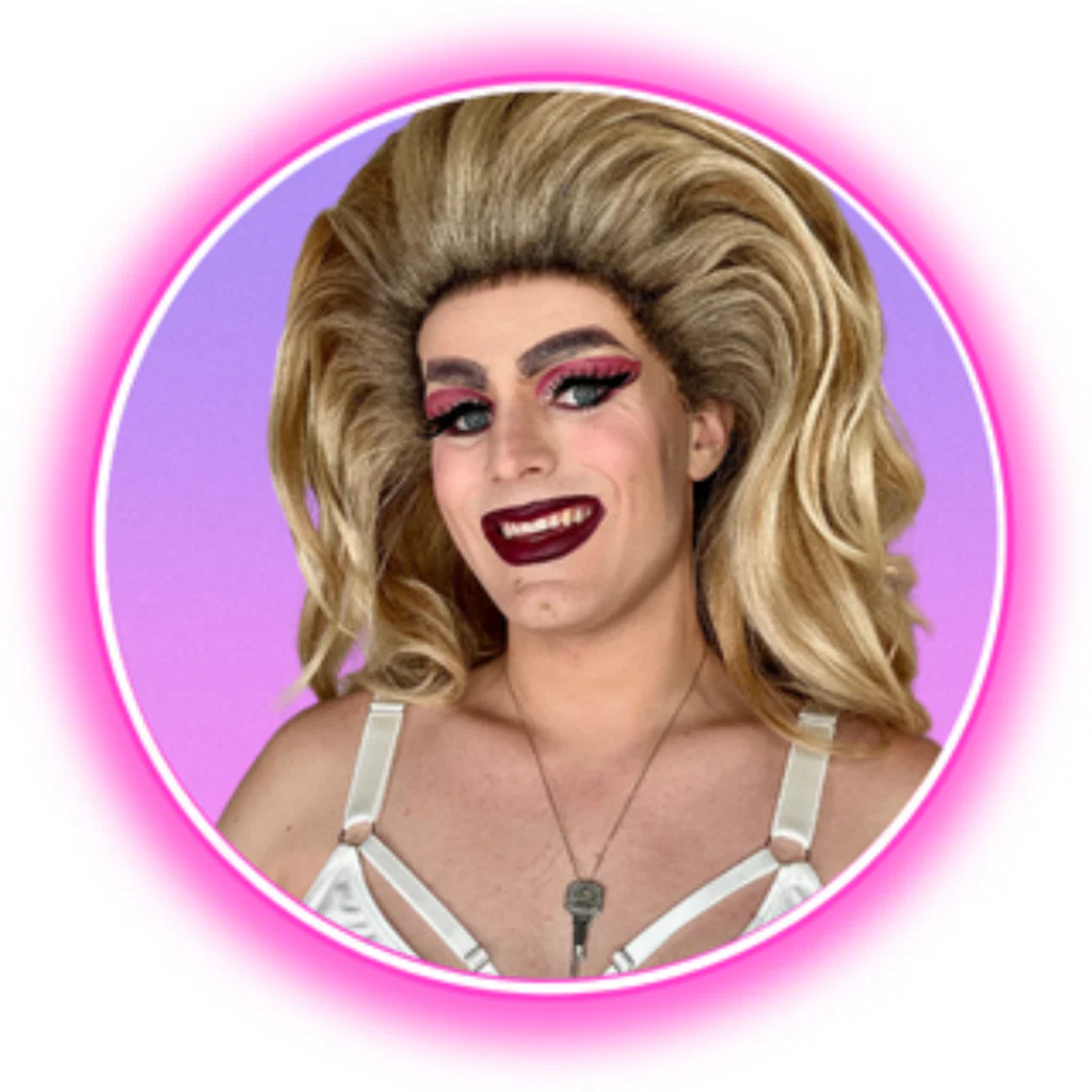 FREE 💖 Queen Colleen