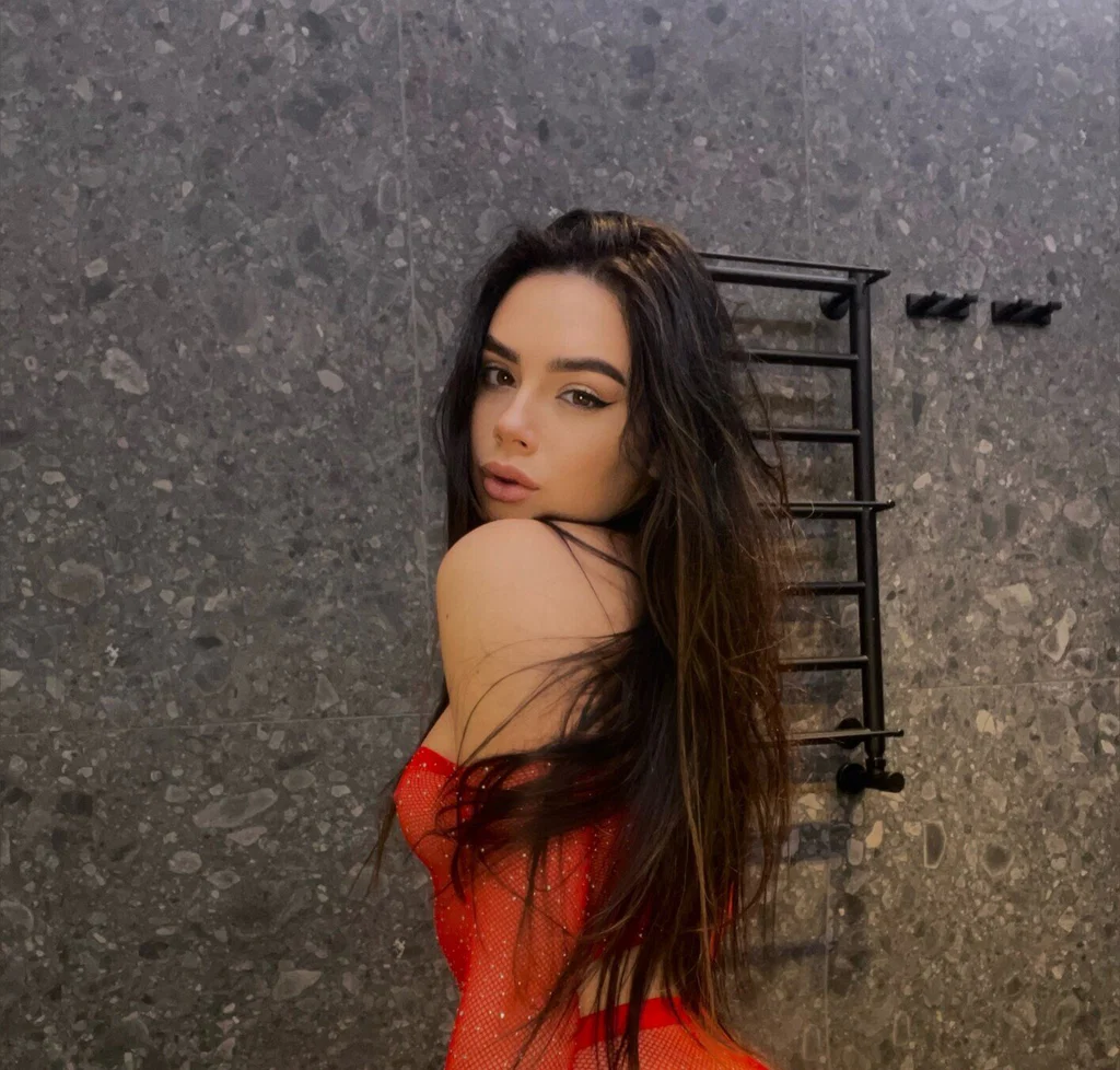 Adel's avatar