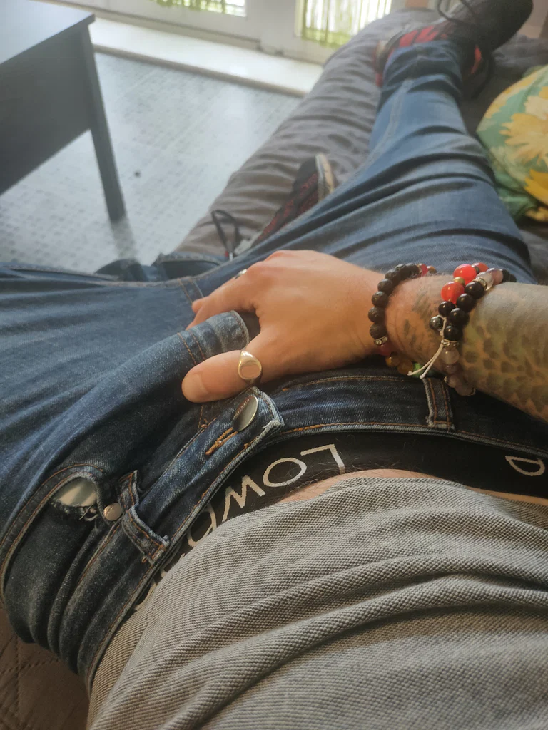 DrewMartinxxx's avatar