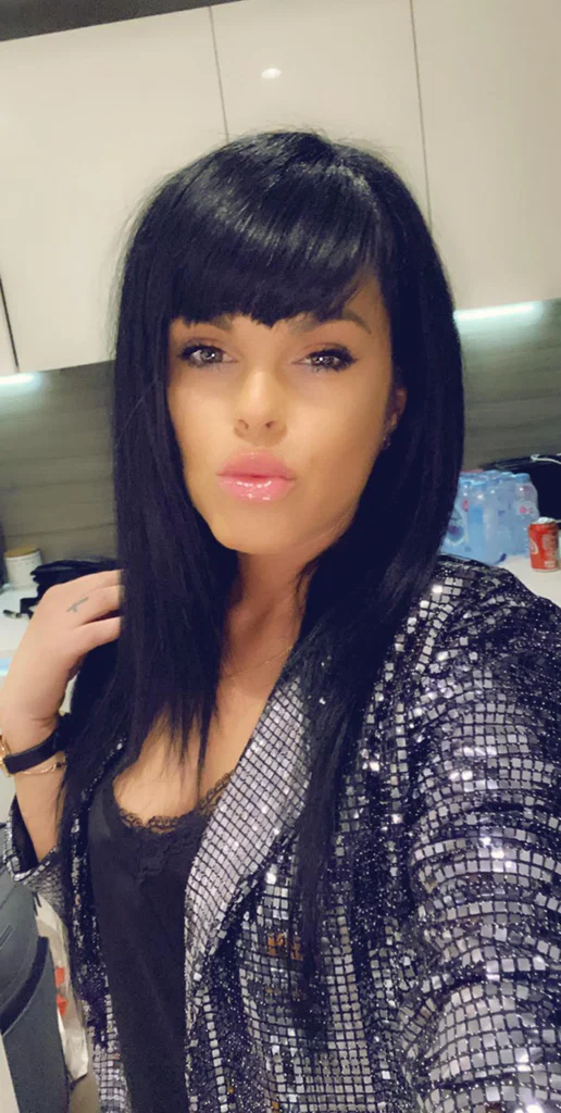 Simona Bon's avatar