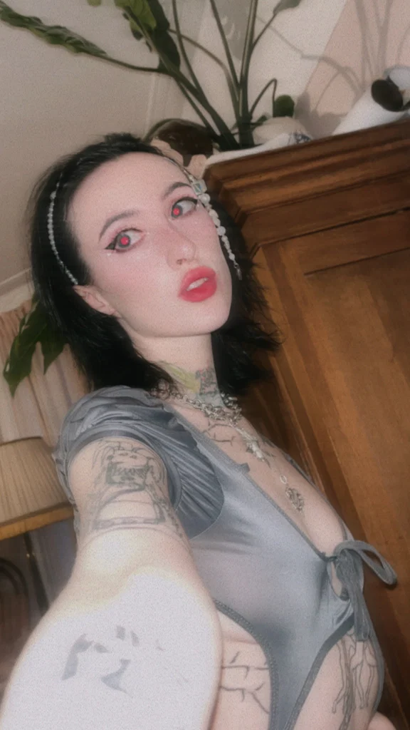 PollyPipilotti's avatar