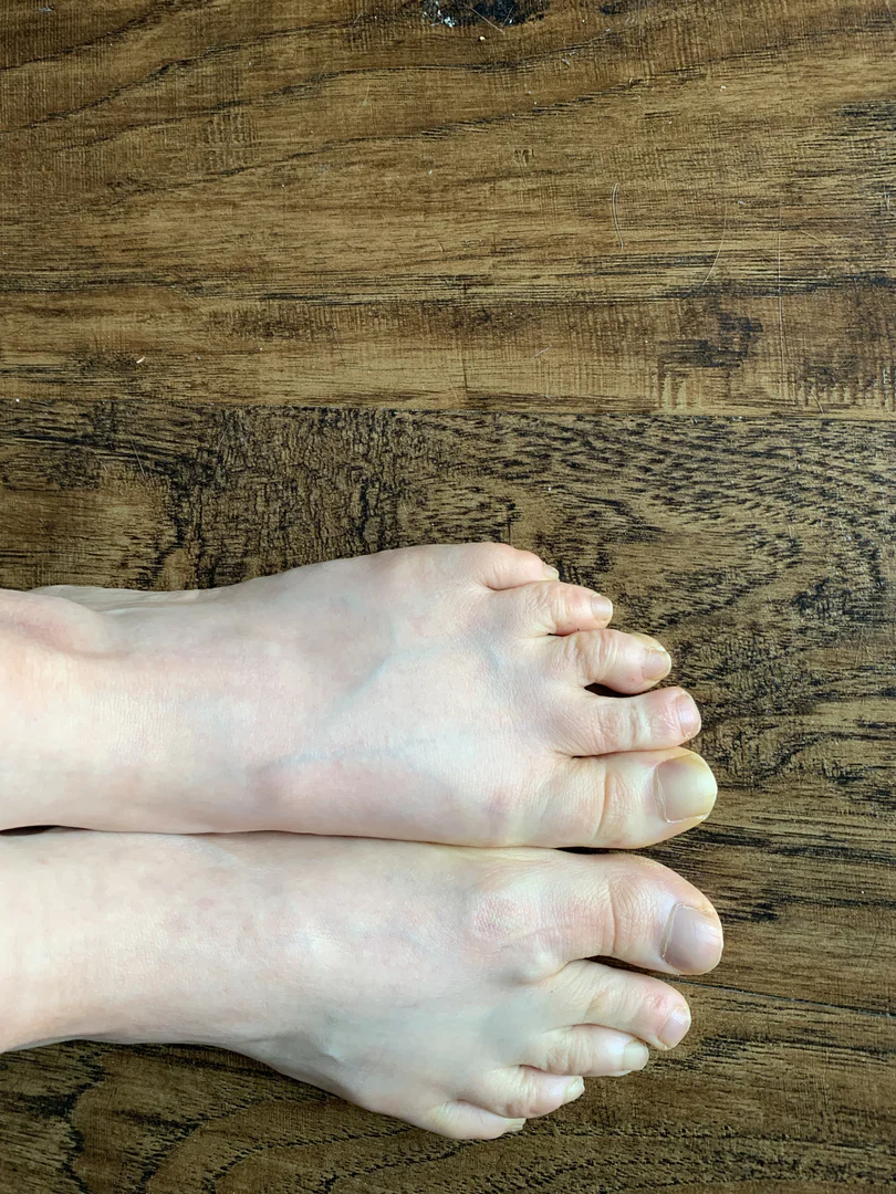 Kiss My Little Feet profile banner