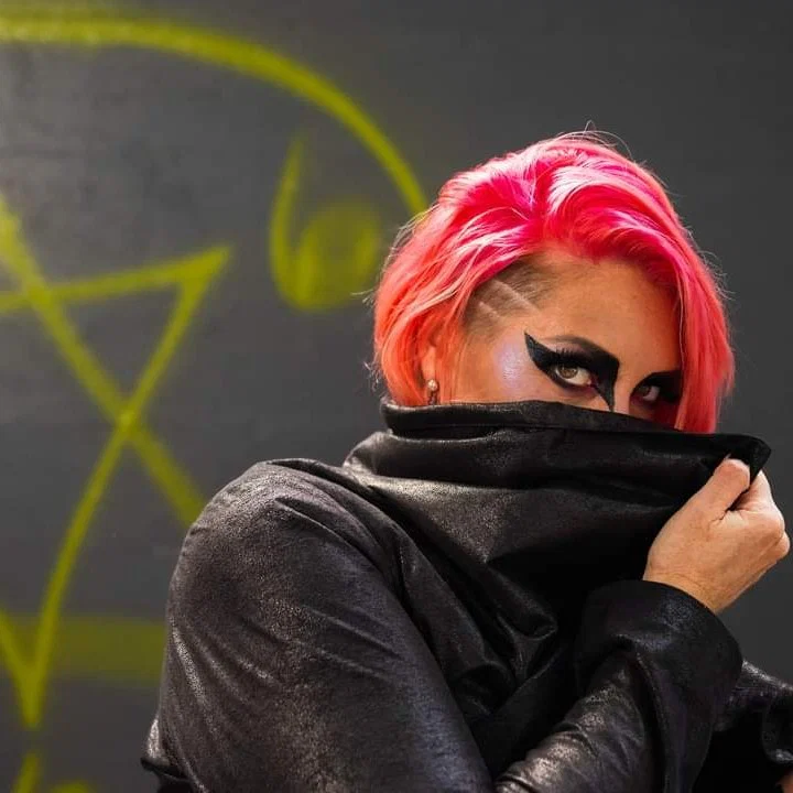 The Moody Miss J's avatar