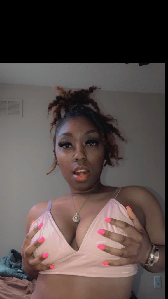 222Pretty's avatar