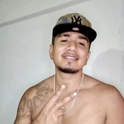 MAGNUM MORENO's avatar