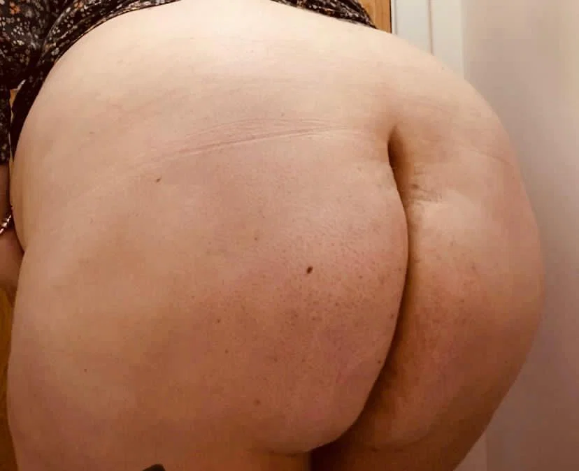 Charlotte.Rose profile banner