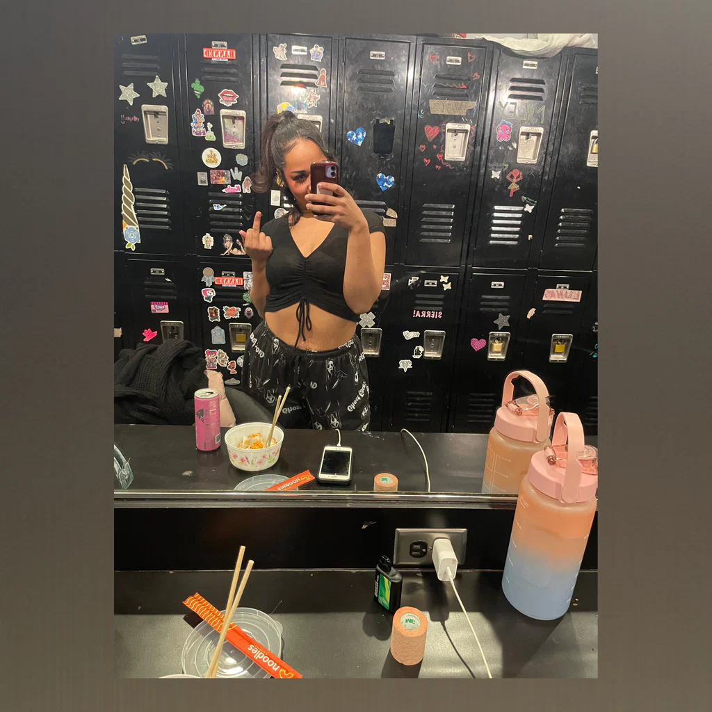 Pineapple 🍍 Kewchie's avatar