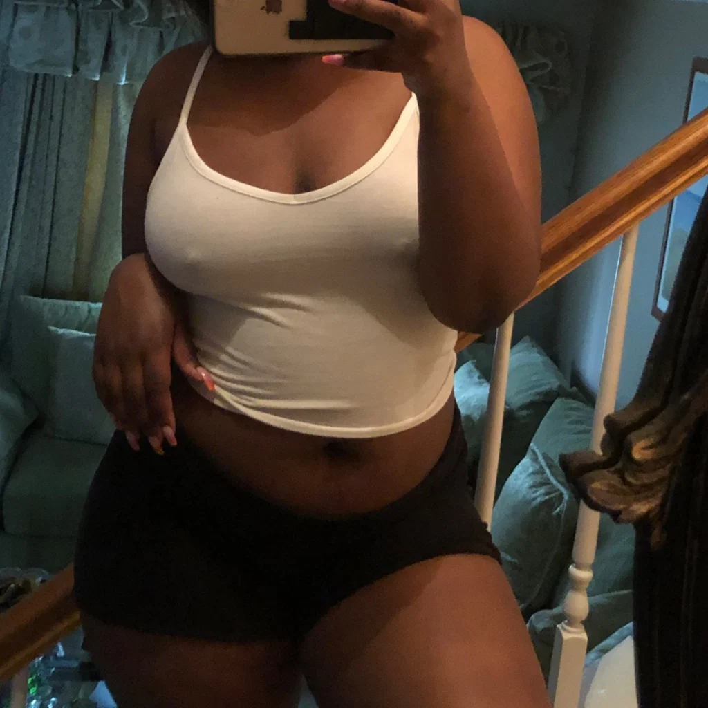 B👅's avatar