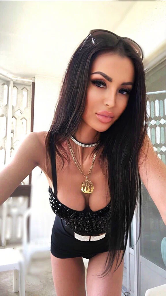 Vikki Vikki