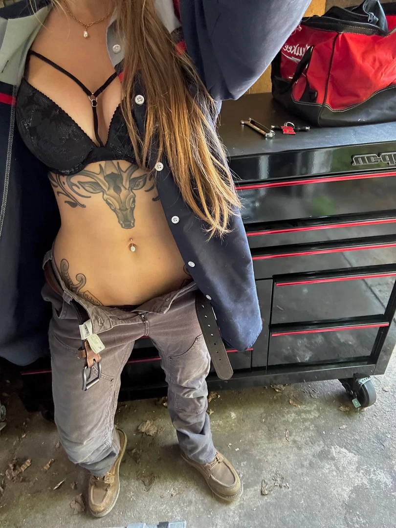 Alexis XJ profile banner