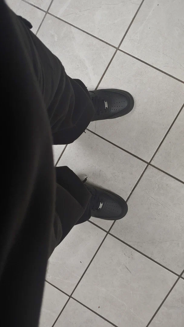 Black Airforce 1's profile banner