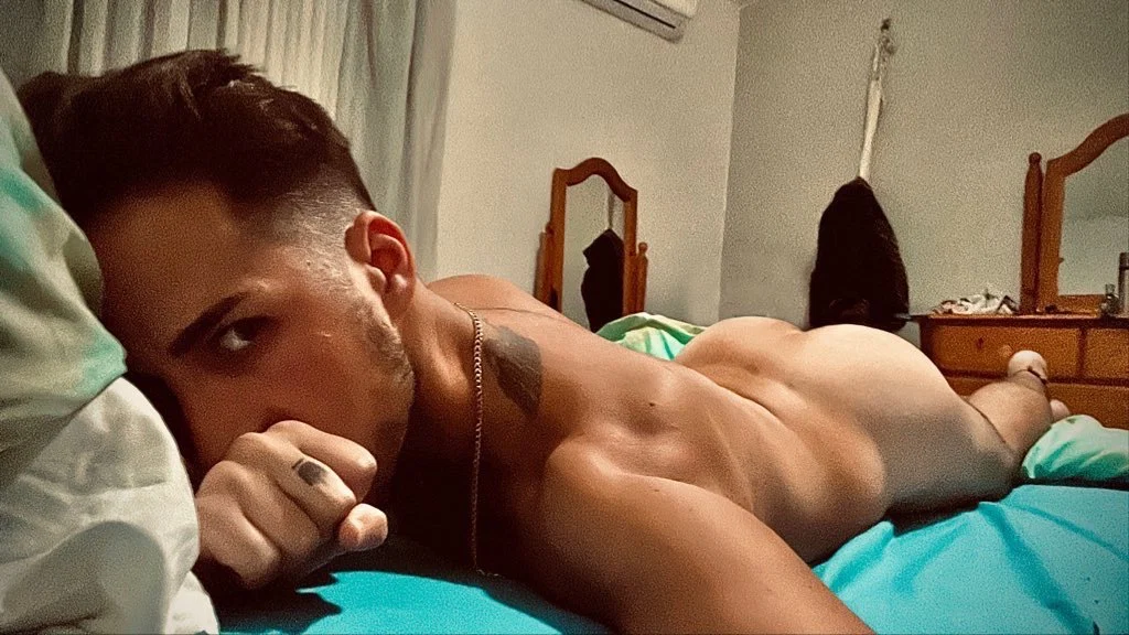 Cristian Lipinski profile banner