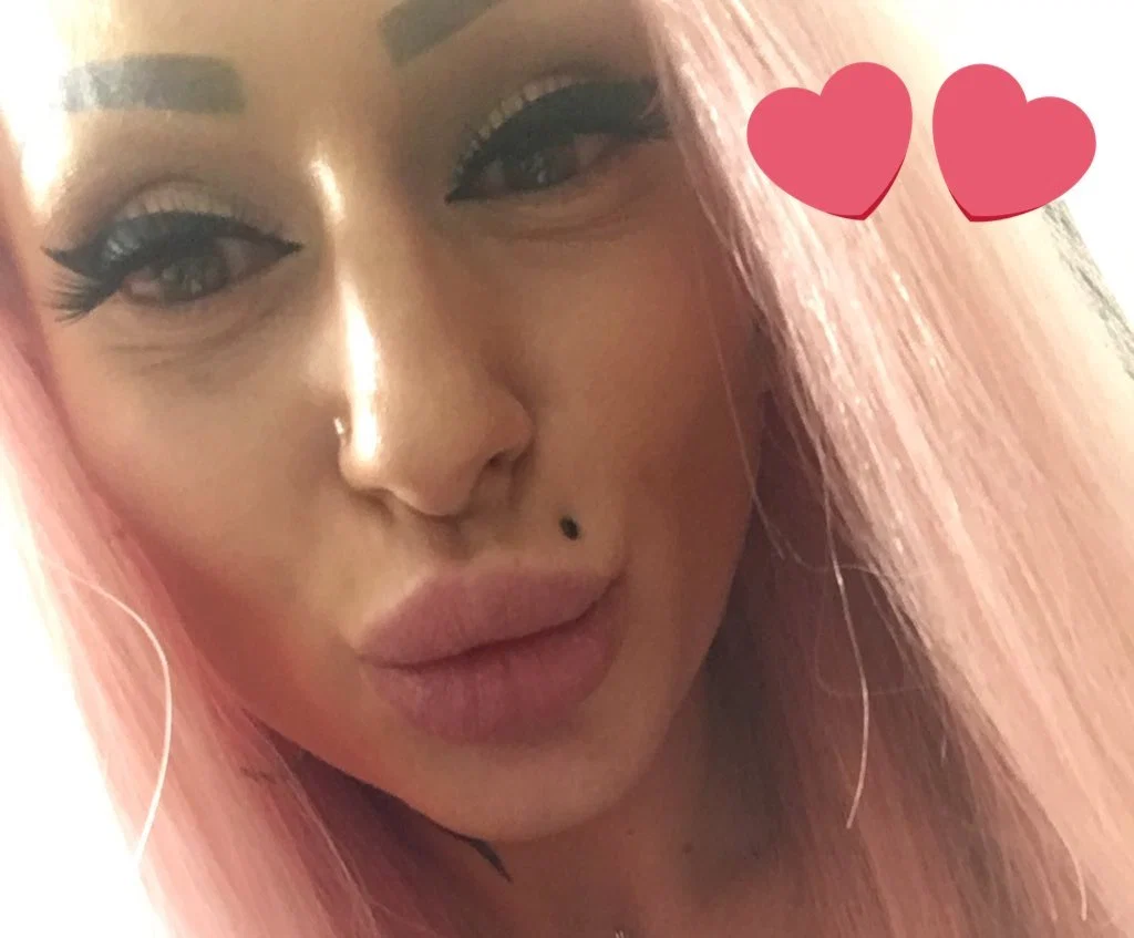 Delya profile banner