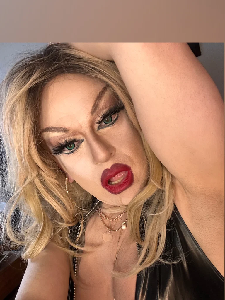 Queen Marla's avatar