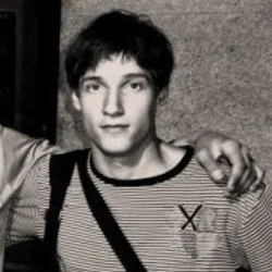 Александр Янзуваев