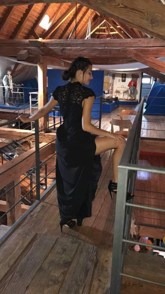 Nikola Reilova's avatar