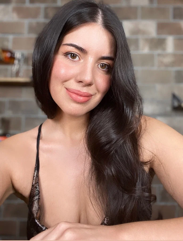 Camila Cake's avatar